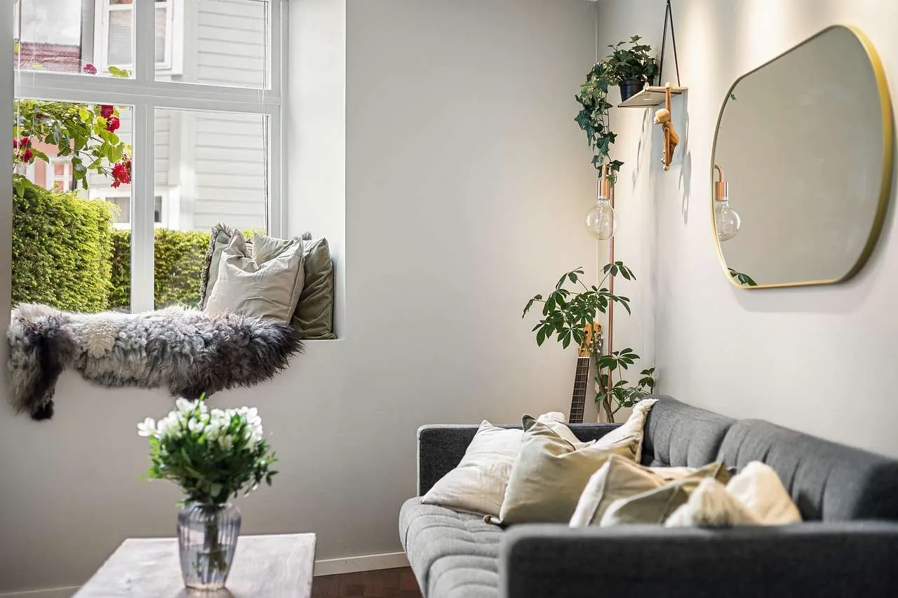 Home Window Tinting: Energy, Privacy, Comfort